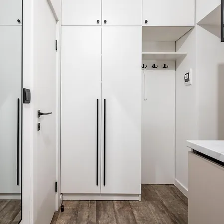 новенька квартирка біля вокзалу та костелу вулиця війтовича 1